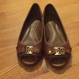 Tory Burch flats- brown